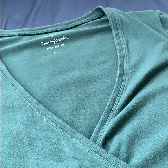 Teal RW Wrap Top - Picture 3 of 4
